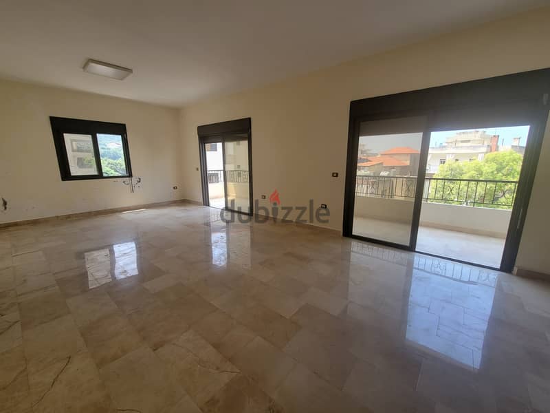 RWK113AM - Used & Well Maintained Apartment for Rent in Haret Sakher 1