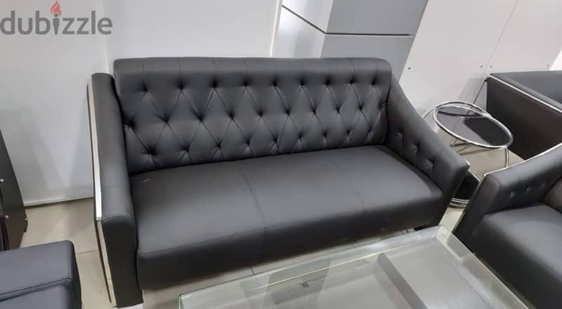 Leather sofa.                              صوفيات جلد 15