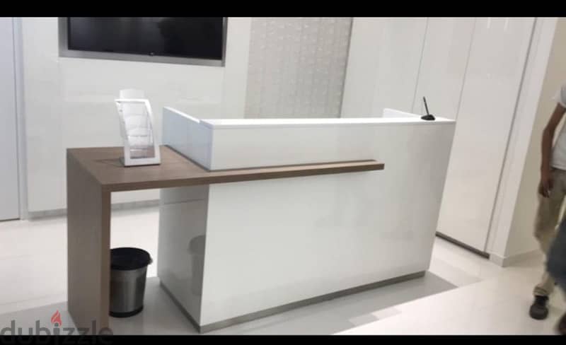 Reception Desks.                    مكاتب استقبال 3