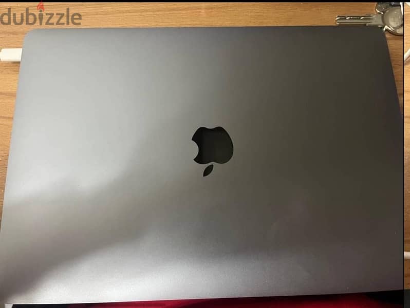 MacBook air 256 G M1 2