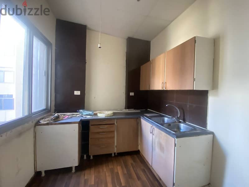 Hamra | Catchy 2 Bedrooms Apartment | Prime Location | Balcony | ACs 2