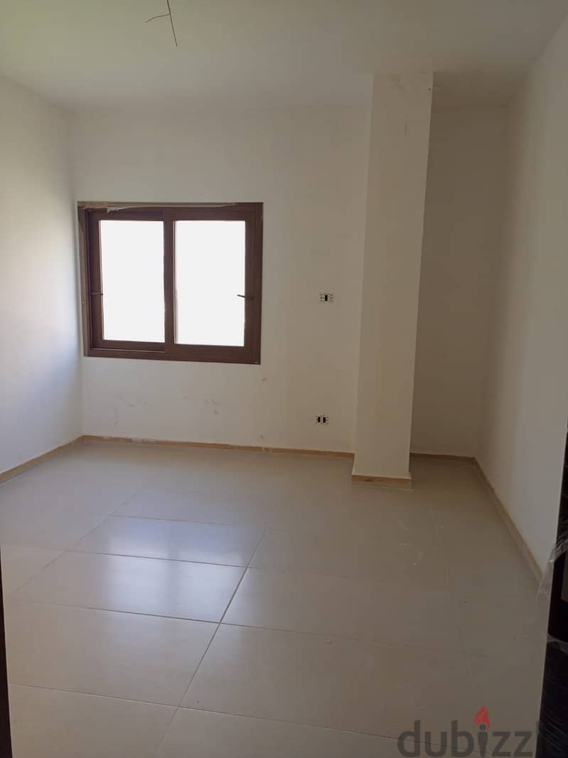 Apartment for sale in Blat شقة للبيع ب بلاط 1