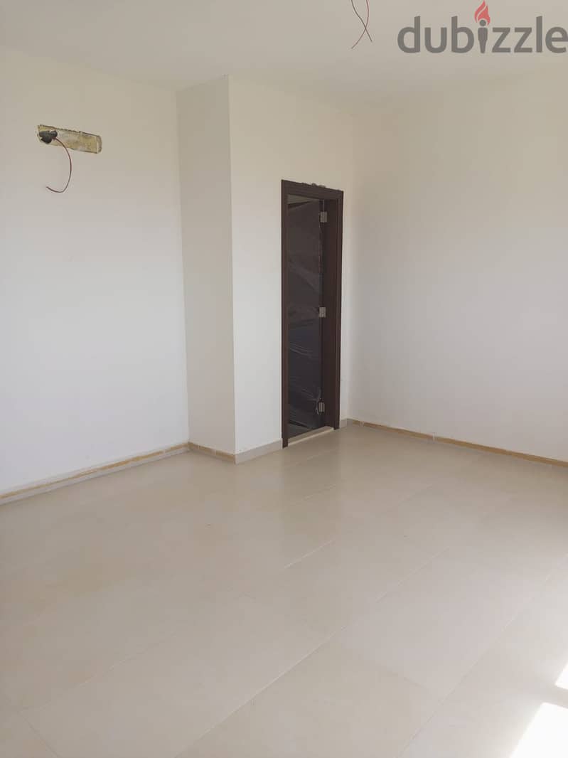 Apartment for sale in Blat شقة للبيع ب بلاط 3