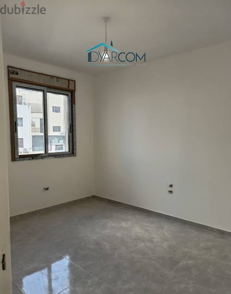 DY1847 - Ras el Nabae  New Apartment For Sale! 8