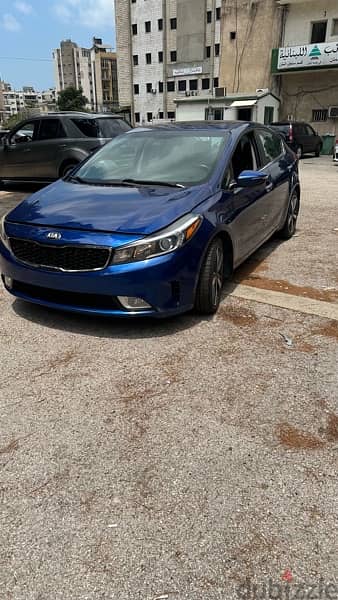 Kia Forte 2018 Full 2