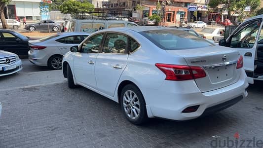 Nissan Sentra 2018