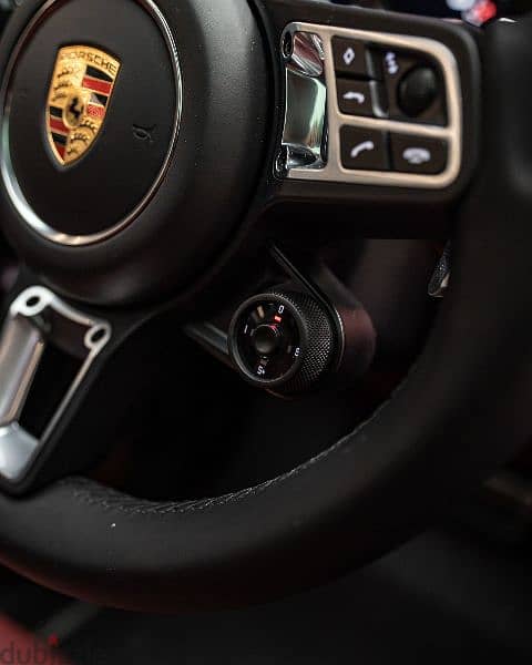 Porsche Cayenne Turbo  2019 11