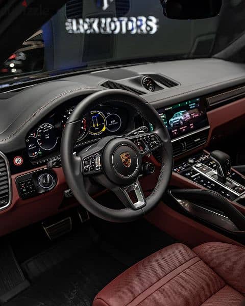 Porsche Cayenne Turbo  2019 16