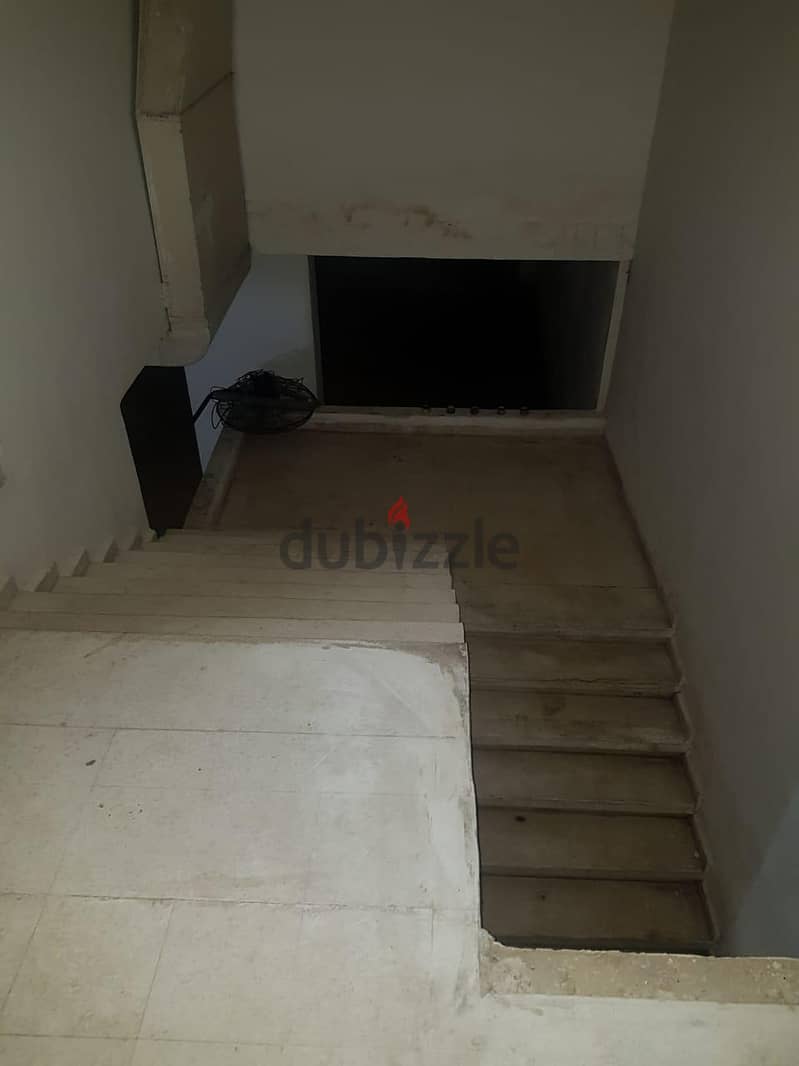 hot and exclusive deal: 1050  warehouse for sale in BAUCHRIEH 3