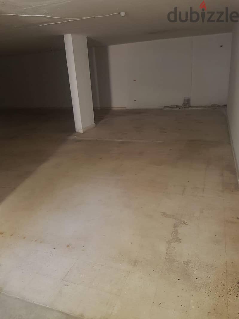 hot and exclusive deal: 1050  warehouse for sale in BAUCHRIEH 7