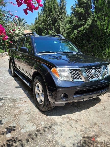 Nissan Frontier 2006 - 4WD truck - Black 1