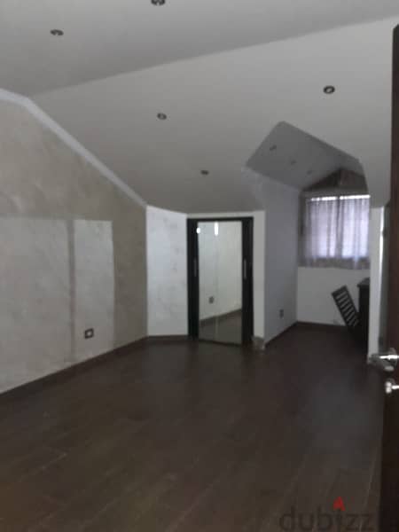 Apartment for sale in Dawhet el Hoss | شقة للبيع في دوحة الحص 6