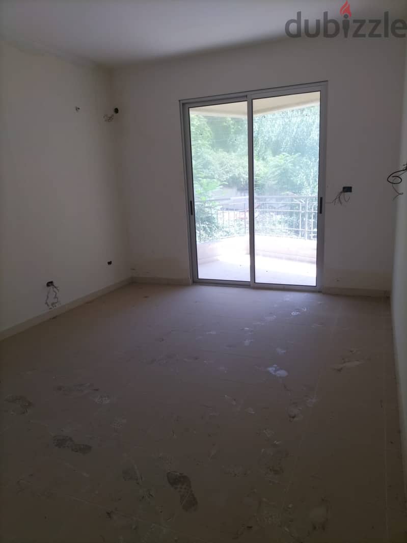 196 SQM Apartment in Choueifat, Amrousiyeh, Aley with a Greenery View 2