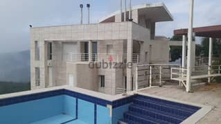 Spacious 3 Floors Villa in Kfarakab with Pool and Terrace