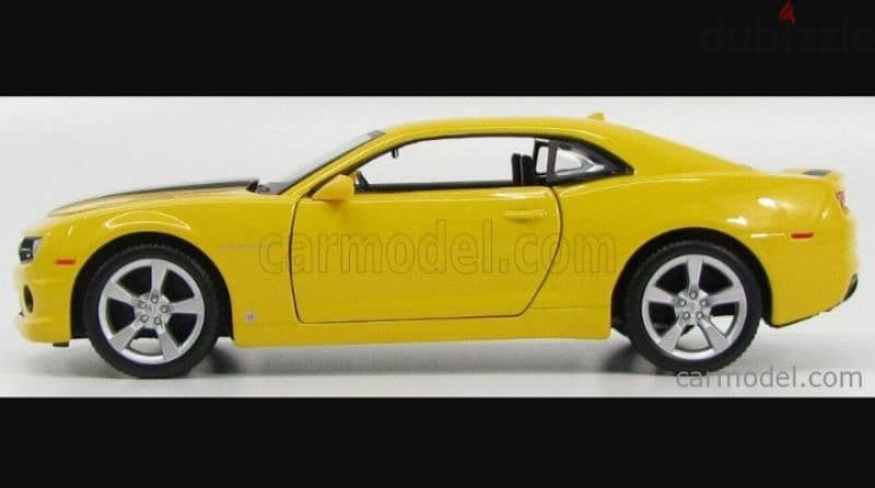 Chevrolet Camaro 2011 diecast car model 1:24 1