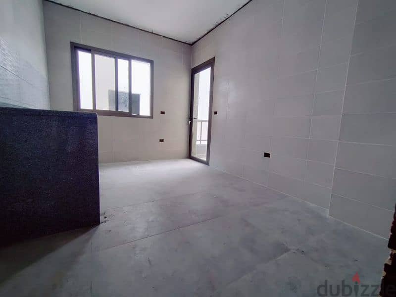 Catchy hot deal! 65000$ cash apartment for sale in Zeytoun 126sqm 2