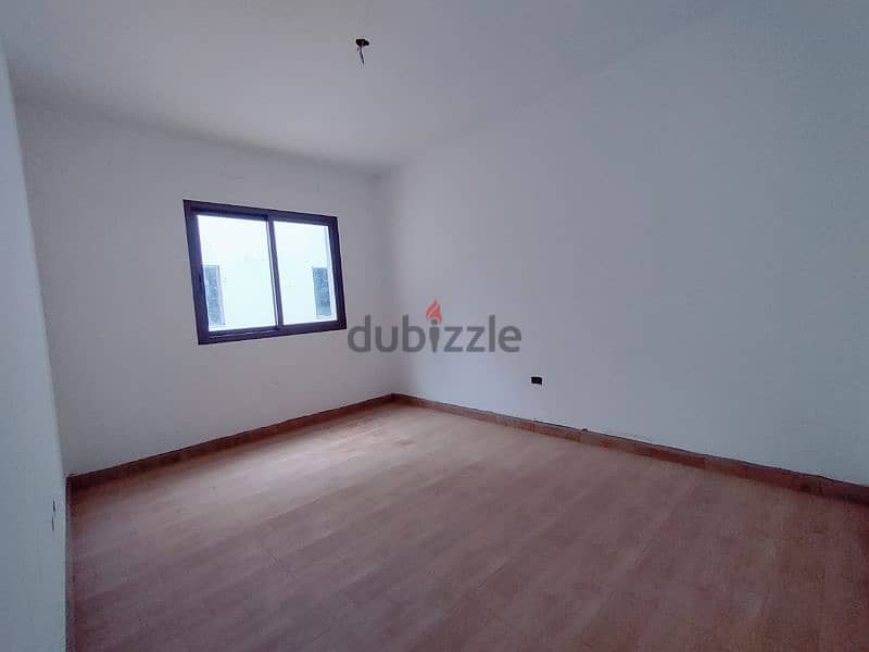 Catchy hot deal! 65000$ cash apartment for sale in Zeytoun 126sqm 5