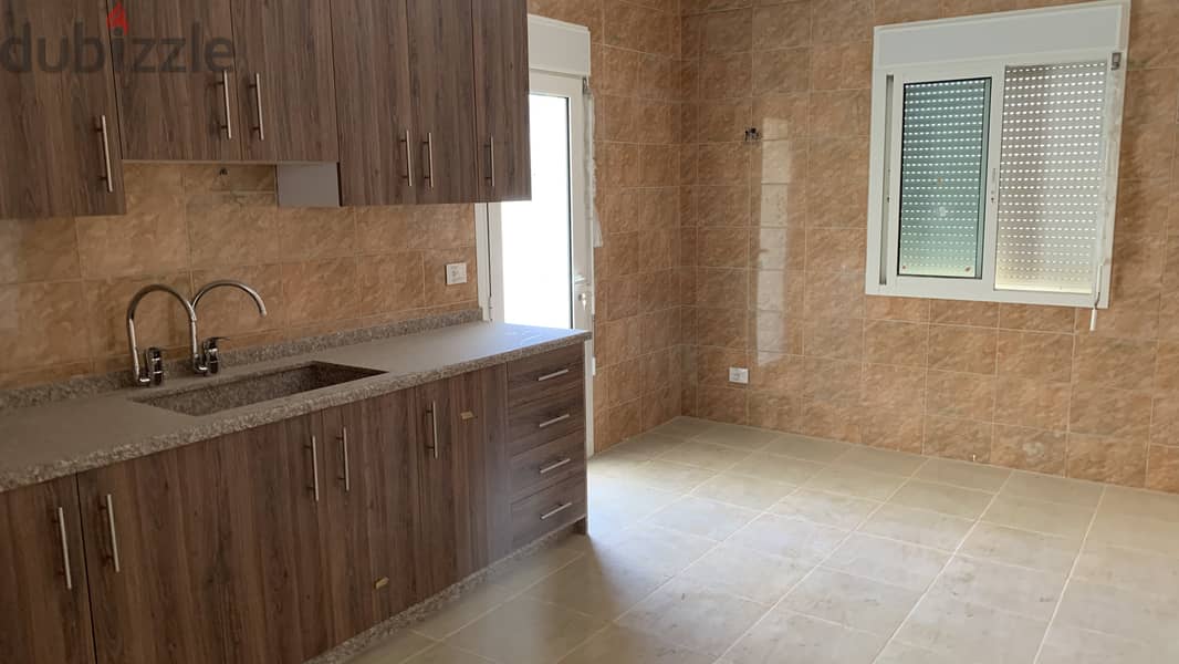 RWB223MT - Apartment for sale in Jbeil 7