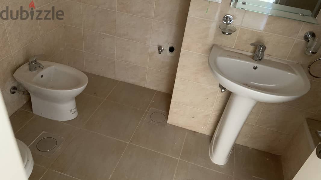 RWB223MT - Apartment for sale in Jbeil 8