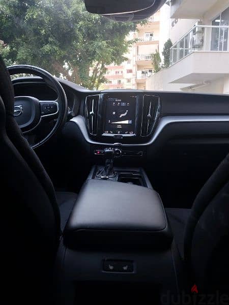 Volvo XC60 2019 11