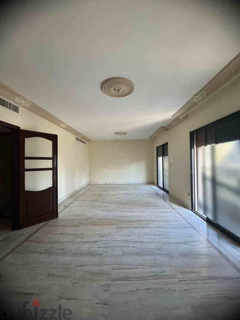 Ain El Mraisseh Prime (280Sq) 4 Bedrooms (AM-120) 0