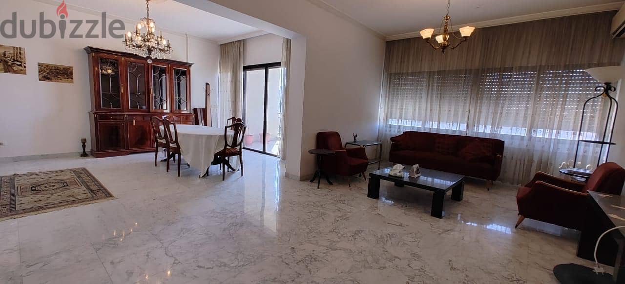 Apartment for sale in Badaro شقة للبيع في بدارو 1