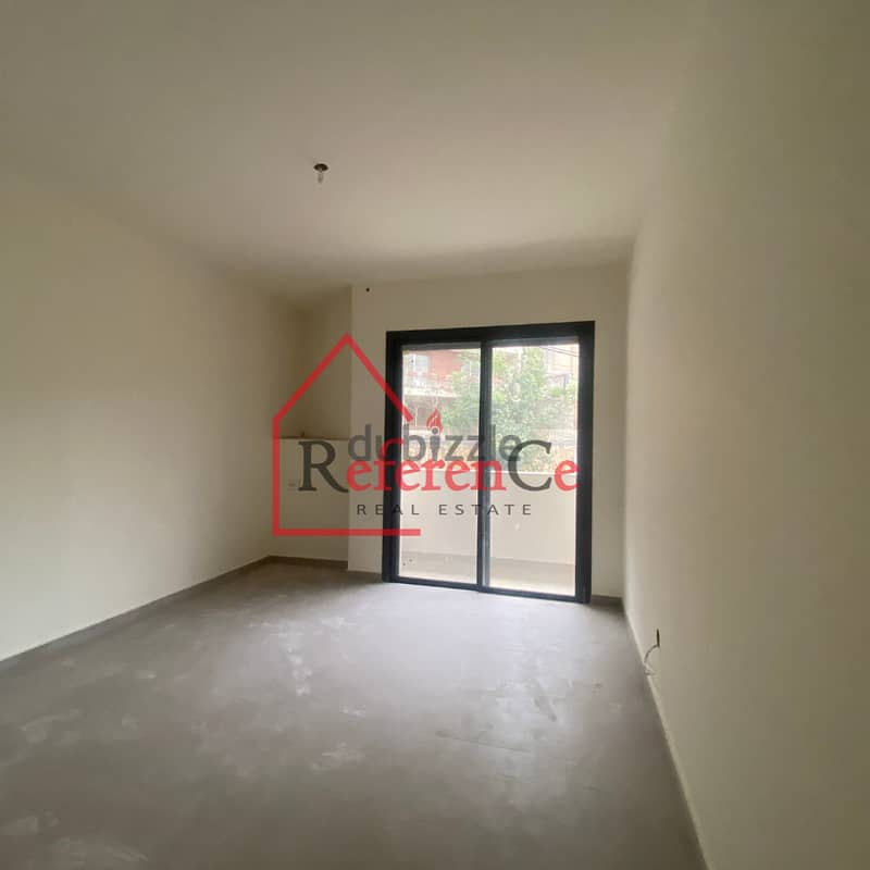 Apartment with panoramic view in Hazmieh  شقة جديدة بإطلالة بانورامية 2