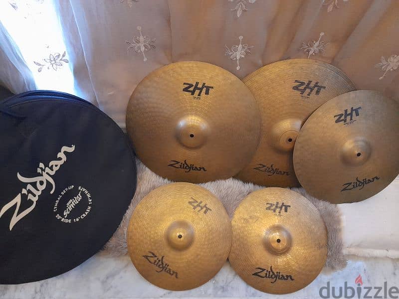 zildjian set cymbals with bag 1