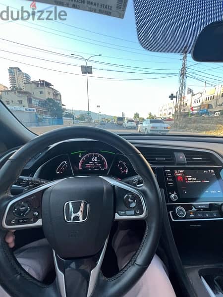 Honda Civic 2021 6