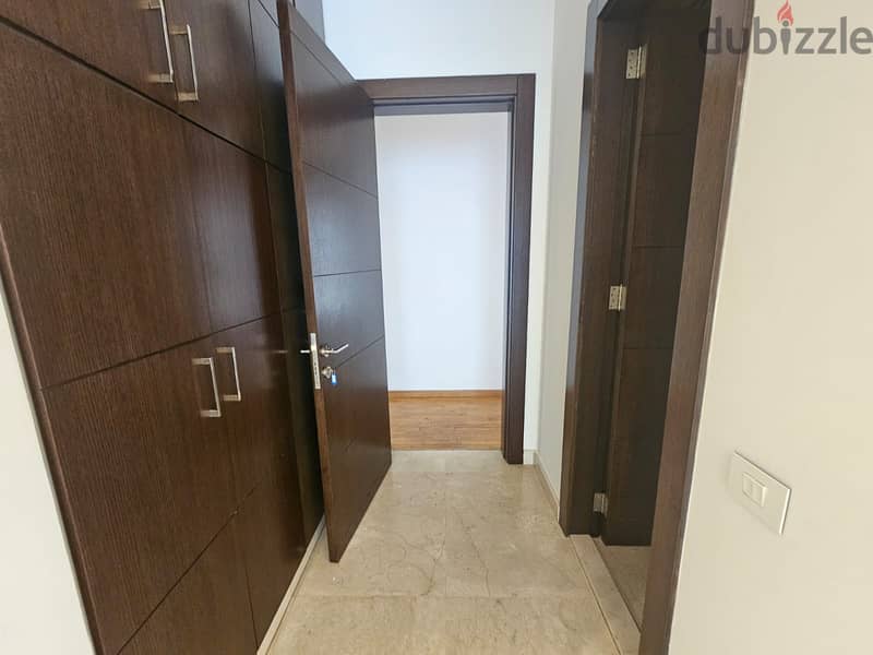 AH23-3149 Apartment for rent in Achrafiyeh,300m, 3