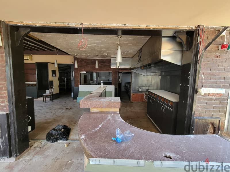 RWB214AH - Restaurant for rent in Jbeil - Prime location 10