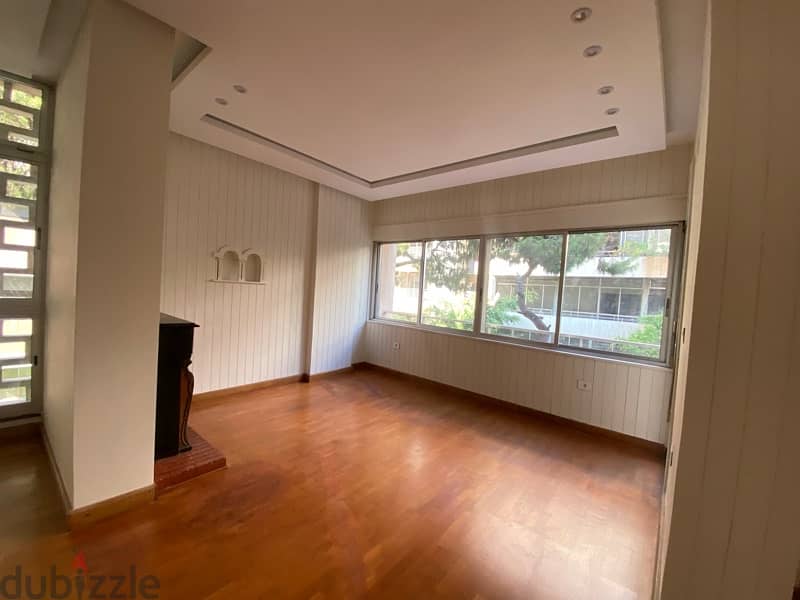 Sunny and large apartment in badaro classy and calm 2