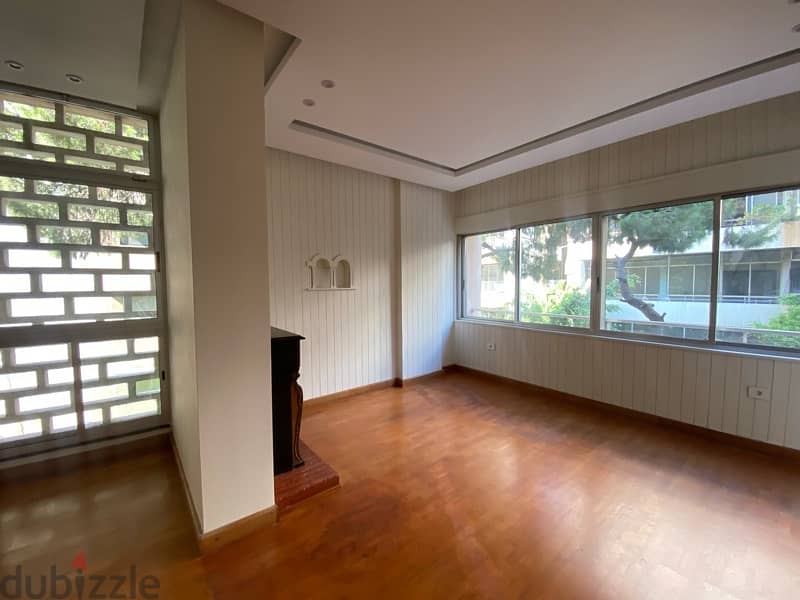 Sunny and large apartment in badaro classy and calm 4