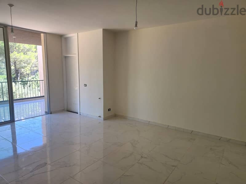 Apartment for sale in Nabay - شقة للبيع في نابيه 6