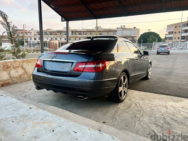 Mercedes-Benz E-Class 2013, super clean, full option, ma na2sa chi 4