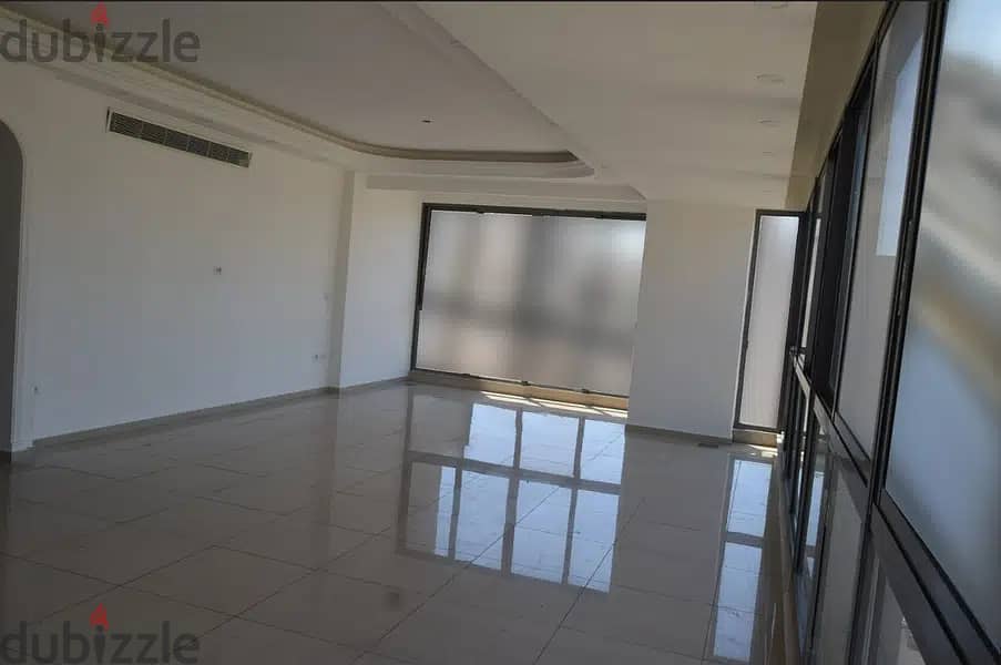 BRAND NEW IN RAS EL NABEH PRIME (200Sq) 3 BEDROOMS , (BT-684) 2