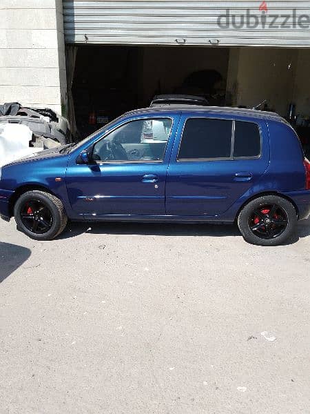 Renault Clio 2000 3