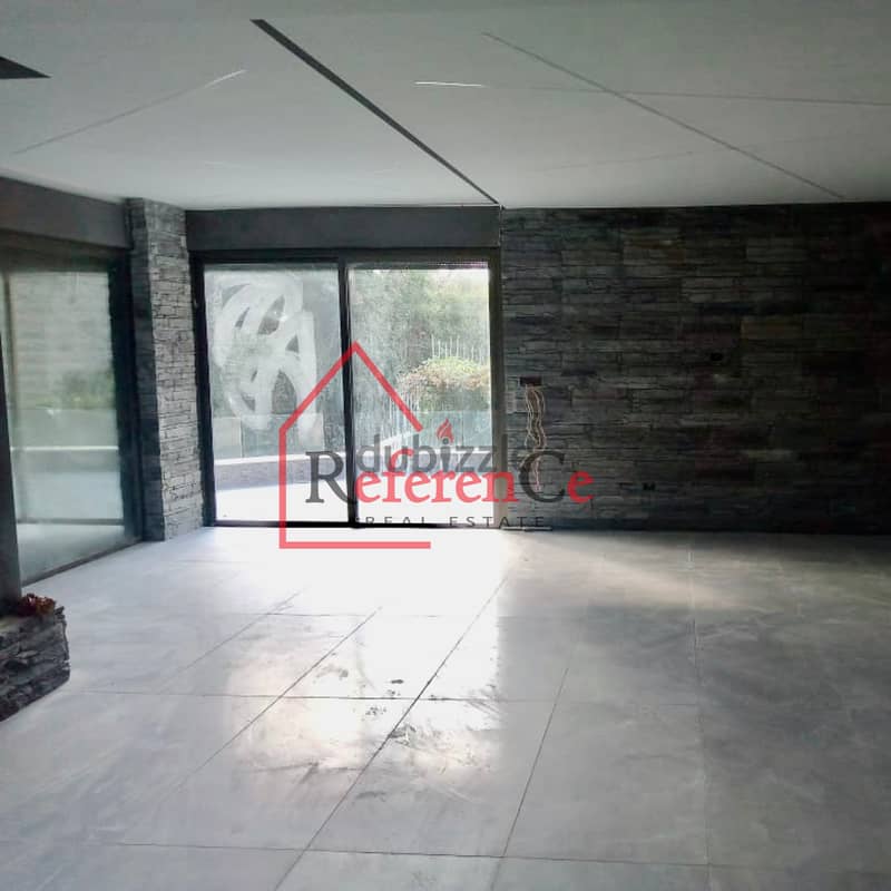 New apartment with garden in Ballouneh شقة جديدة مع حديقة في بلونة 3