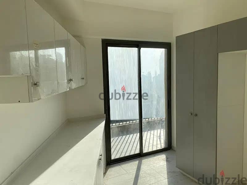 DUPLEX IN ACHRAFIEH PRIME (250SQ) 3 BEDROOMS , (AC-554) 2