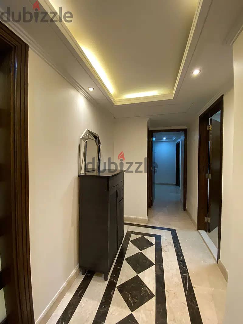 FULLY FURNISHED IN AIN EL MRAISSEH PRIME (160SQ) 3 BEDROOMS , (AM-149 5