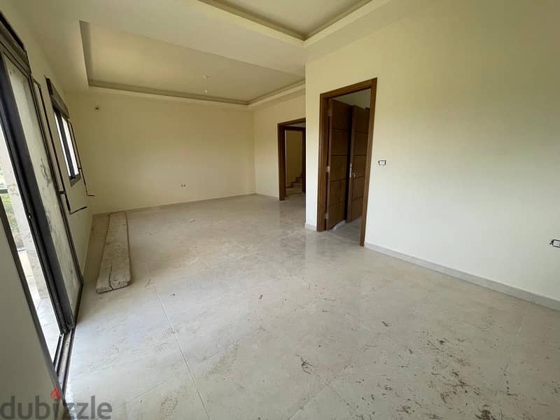 APARTMENT FOR SALE IN BATROUN!EASY FINANCING 1