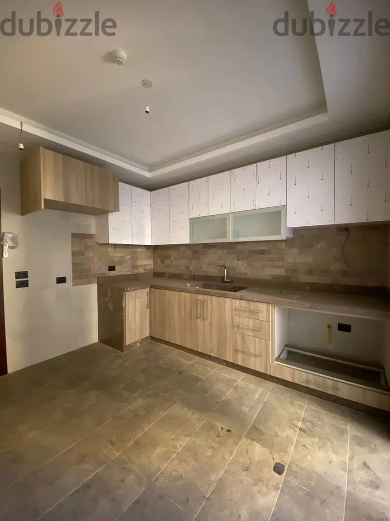 HAMRA PRIME AUB 3 BEDROOMS BRAND NEW , BT-816 6