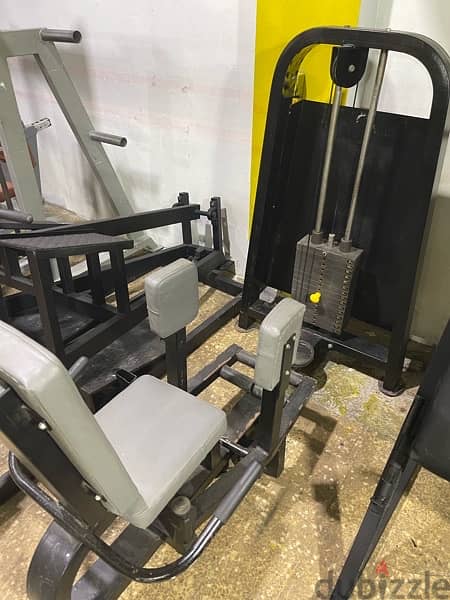 outer machine for gym like new 1