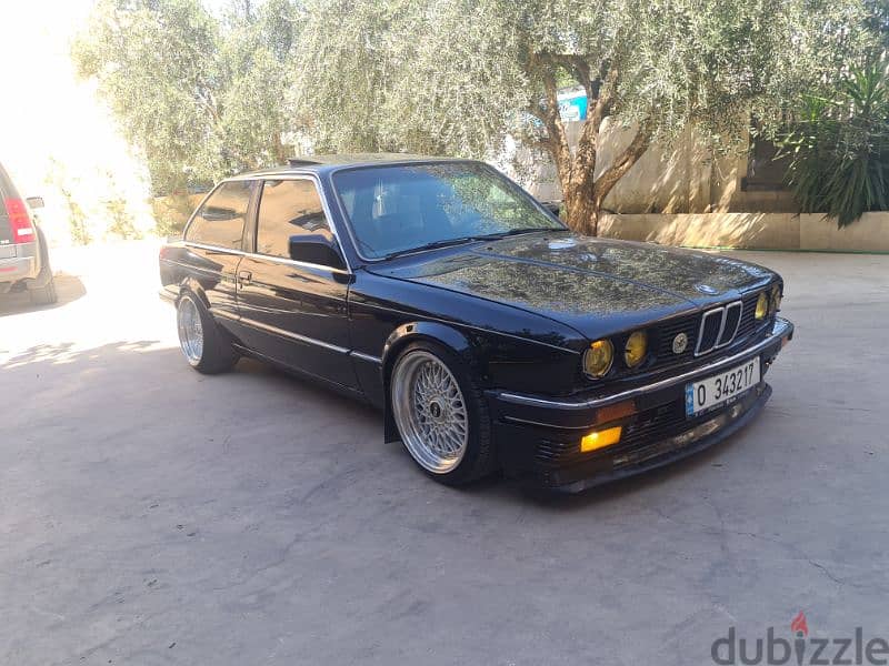 BMW 3-Series 1986 0