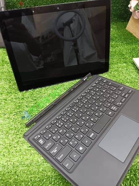 Dell Detachable laptop 2 in 1 i7 8th/ 16gb ram/ 512 ssd toutch screen 0