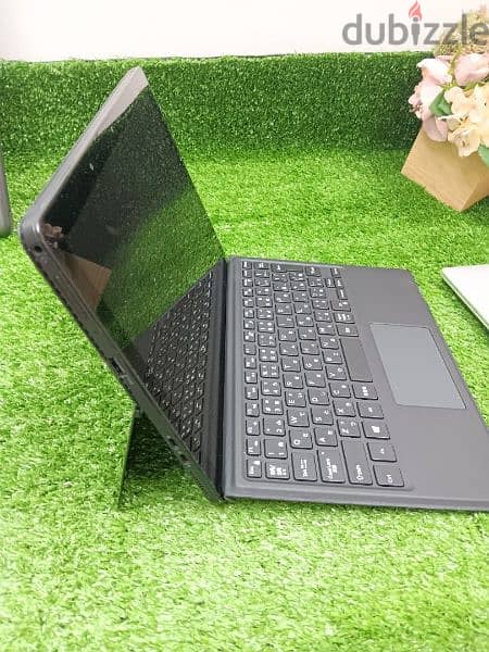 Dell Detachable laptop 2 in 1 i7 8th/ 16gb ram/ 512 ssd toutch screen 2