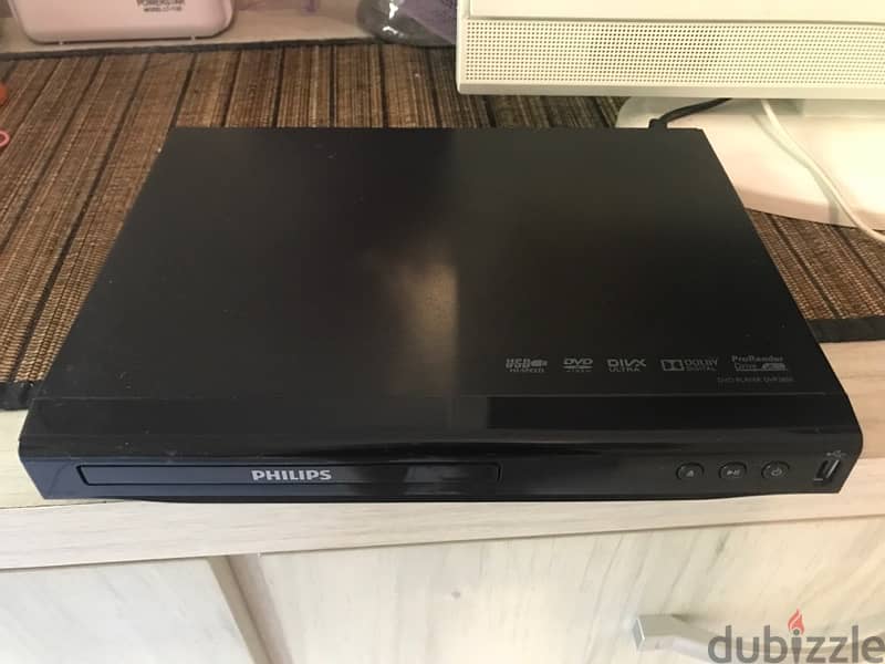 Small TV with DVD 1