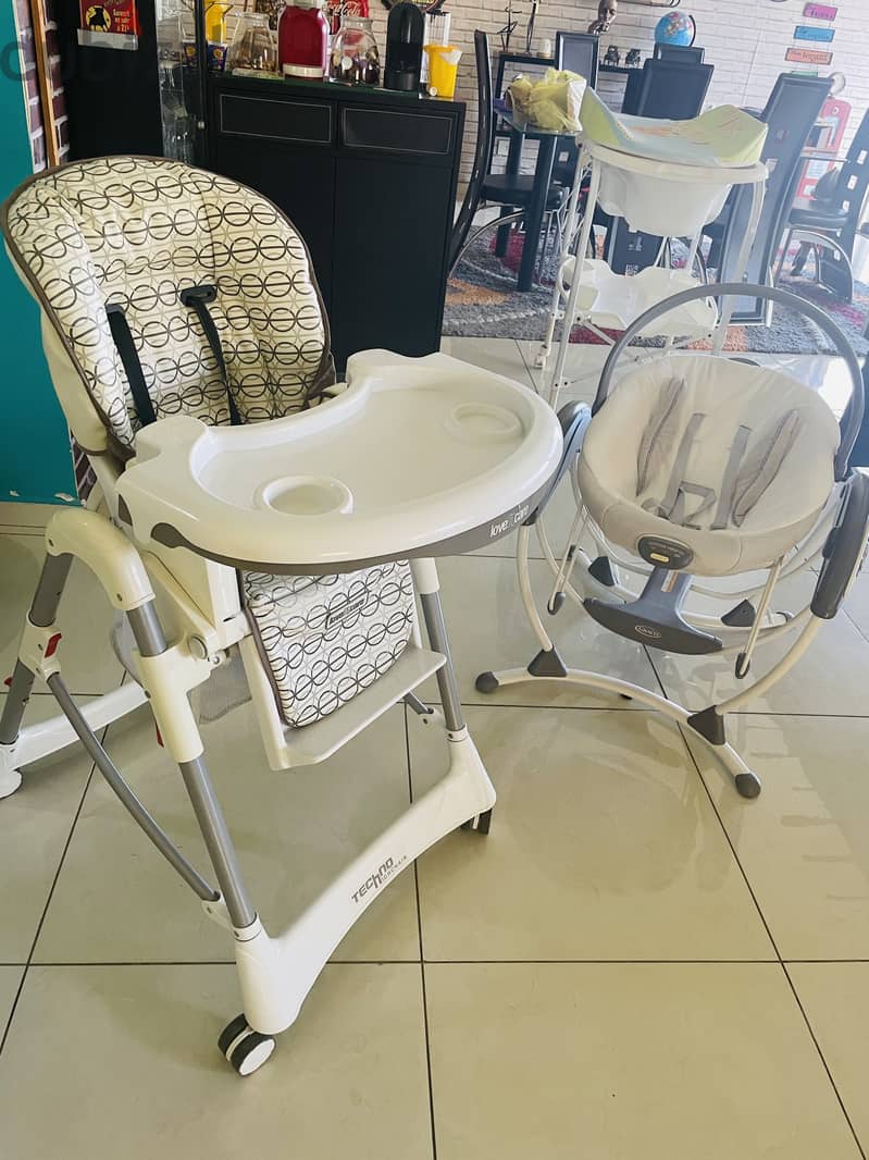 High Chair Love N Care (in very good condition) 0