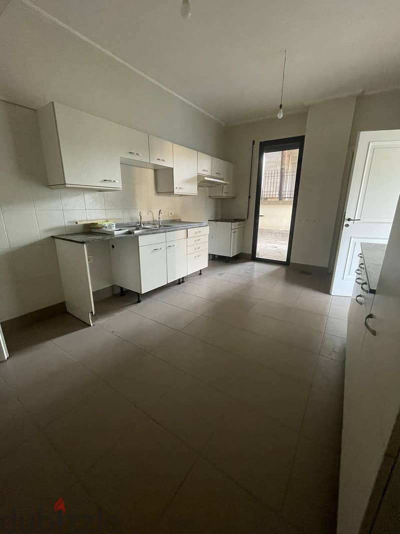 BROUMANA MOUNIR STREET (300Sq) with Terrace , (BR-273) 6