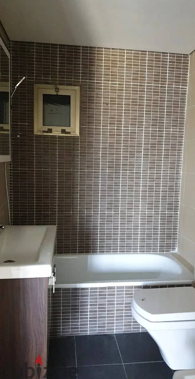 APARTMENT IN JDEIDEH PRIME WITH SEA VIEW 180SQ , (JD-105) 4